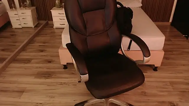 Sam mansson66 online show from 10/22/25, 12:59