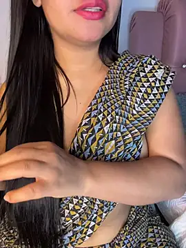shara queen1 online show from 05/17/26, 10:32