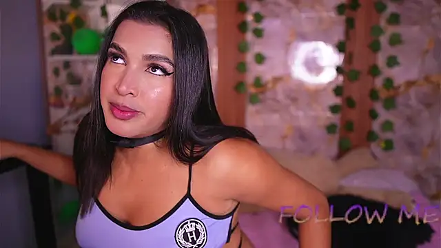 zoey-fox online show from 03/25/26, 11:14