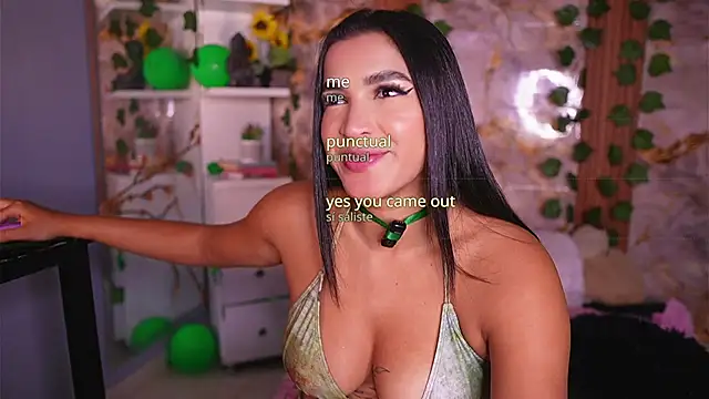 zoey-fox online show from 03/24/26, 11:16