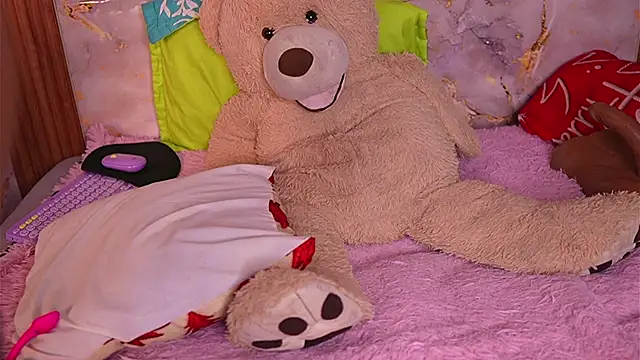 Snapshot of zoey-fox chatting on 02/03/26, 02:53 zoey-fox online show from 02/03/26, 02:53