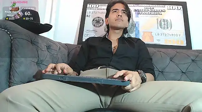 angelbianchii online show from 12/12/24, 10:52