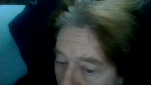 Snapshot of frankie7inch chatting on 06/03/26, 10:38 frankie7inch online show from 06/03/26, 10:38