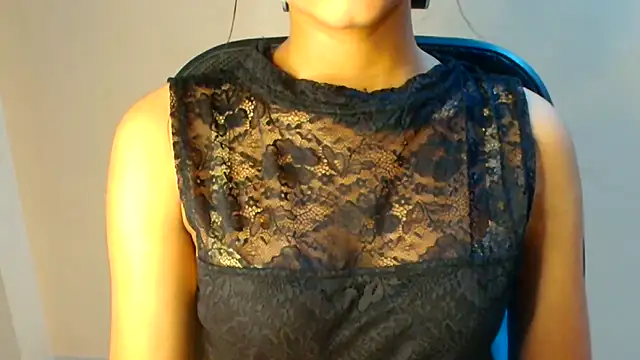 Snapshot of Chandani-Love chatting on 05/13/26, 05:03 Chandani-Love online show from 05/13/26, 05:03