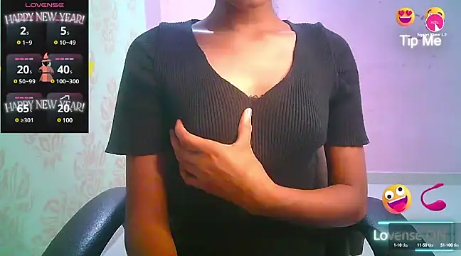 Snapshot of Chandani-Love chatting on 03/16/25, 10:53 Chandani-Love online show from 03/16/25, 10:53