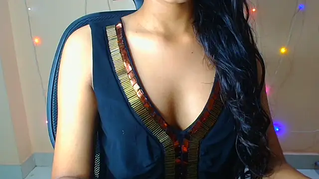 Snapshot of Chandani-Love chatting on 06/07/26, 10:04 Chandani-Love online show from 06/07/26, 10:04