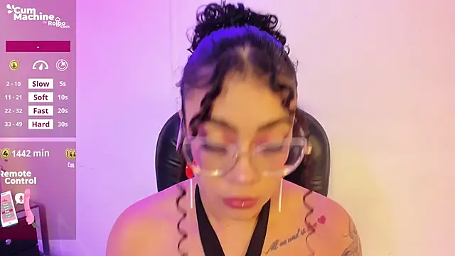 antonelllepiercee online show from 09/14/25, 11:32