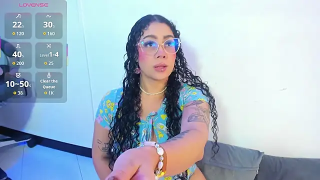 antonelllepiercee online show from 11/15/25, 08:29