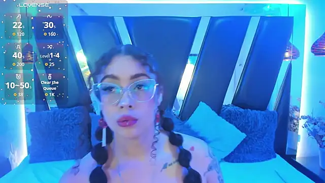 antonelllepiercee online show from 09/13/25, 11:32