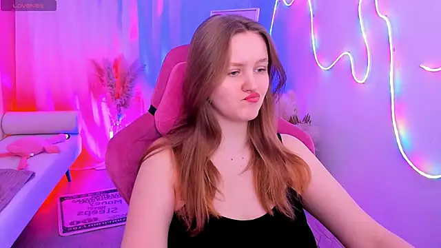 KellyPoter online show from 11/30/25, 09:32