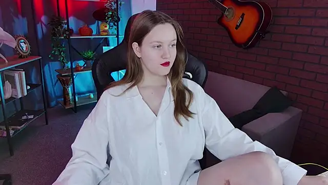 KellyPoter online show from 11/26/25, 09:09