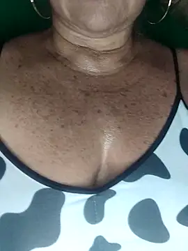 Kasandra Ho online show from 10/29/25, 06:18