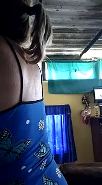 Snapshot of Kasandra_Ho chatting on 03/10/25, 02:05 Kasandra Ho online show from 03/10/25, 02:05