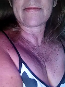 Kasandra Ho online show from 02/01/26, 08:01