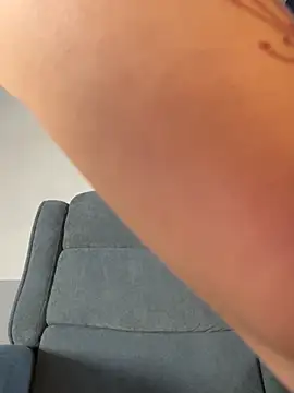 Snapshot of kikidoll chatting on 01/13/26, 02:48 kikidoll online show from 01/13/26, 02:48