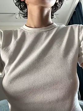 kikidoll online show from 05/18/26, 03:28