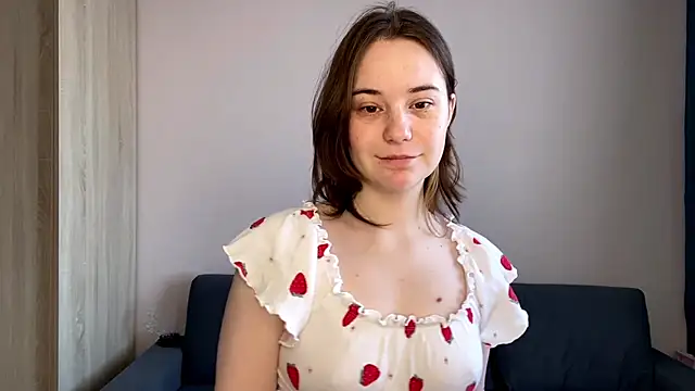 Snapshot of EditaBumford chatting on 04/12/26, 07:33 EditaBumford online show from 04/12/26, 07:33