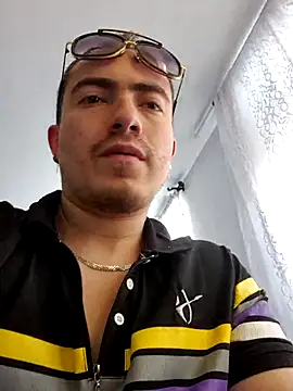 dragon1006 online show from 10/19/25, 08:55