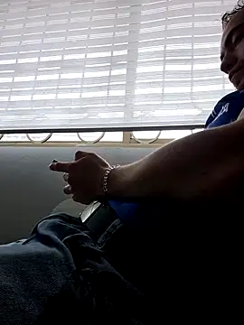 dragon1006 online show from 04/11/26, 08:34