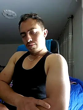 dragon1006 online show from 11/17/25, 07:01