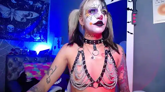 amelierouss online show from 05/30/26, 02:29