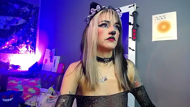 amelierouss online show from 04/08/26, 01:51