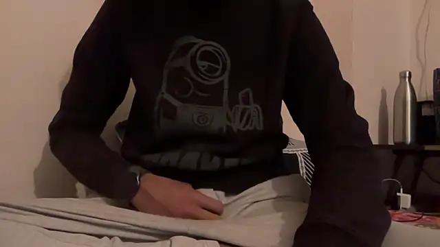 Snapshot of meatycronn chatting on 01/18/26, 12:03 meatycronn online show from 01/18/26, 12:03