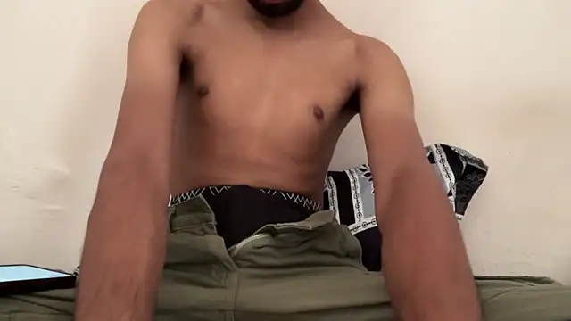 Snapshot of meatycronn chatting on 04/12/26, 11:35 meatycronn online show from 04/12/26, 11:35