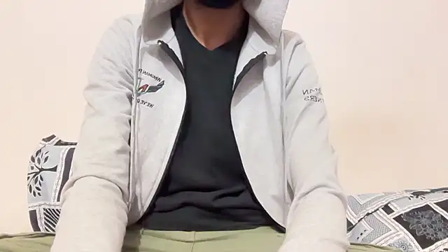 Snapshot of meatycronn chatting on 02/03/26, 01:05 meatycronn online show from 02/03/26, 01:05