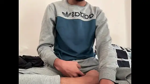 Snapshot of meatycronn chatting on 01/13/26, 04:49 meatycronn online show from 01/13/26, 04:49