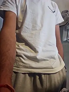 Snapshot of meatycronn chatting on 02/25/26, 06:02 meatycronn online show from 02/25/26, 06:02