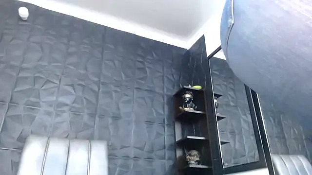 Hanna Fox 69 online show from 10/30/25, 04:33