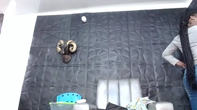 Hanna Fox 69 online show from 11/04/25, 12:31