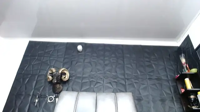 Hanna Fox 69 online show from 04/02/26, 04:02