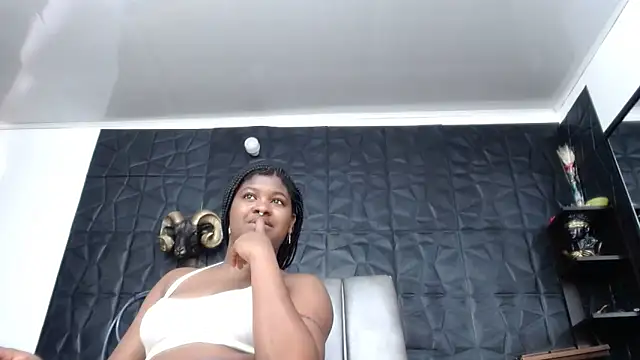 Hanna Fox 69 online show from 02/03/26, 01:49