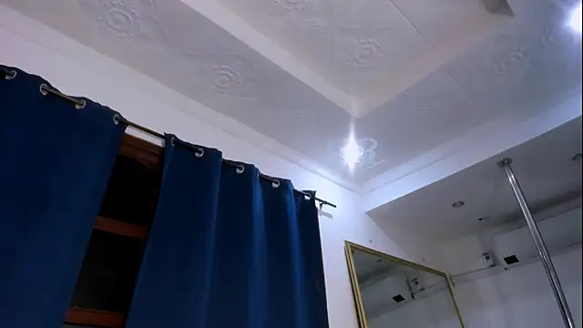 Fernanda brown18 online show from 12/19/25, 03:47