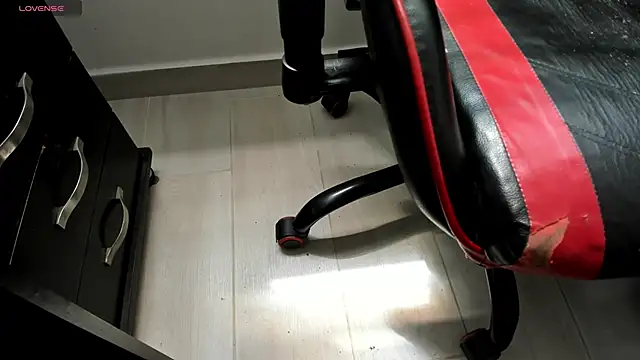 gracekelly12 online show from 12/03/25, 03:55