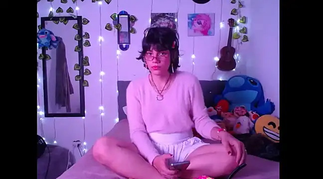 Caitlynwheler online show from 01/19/25, 11:53