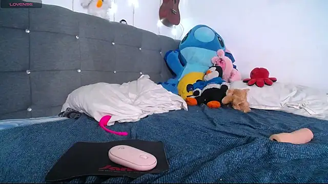 Caitlynwheler online show from 03/17/25, 01:29