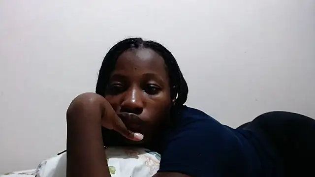 Snapshot of kharoll chatting on 06/17/26, 11:36 kharoll online show from 06/17/26, 11:36