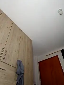 kharoll online show from 04/15/26, 03:34