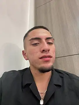 King Dante  online show from 02/22/25, 02:39