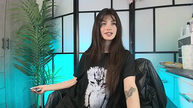 Megga Bluee online show from 05/12/26, 11:44