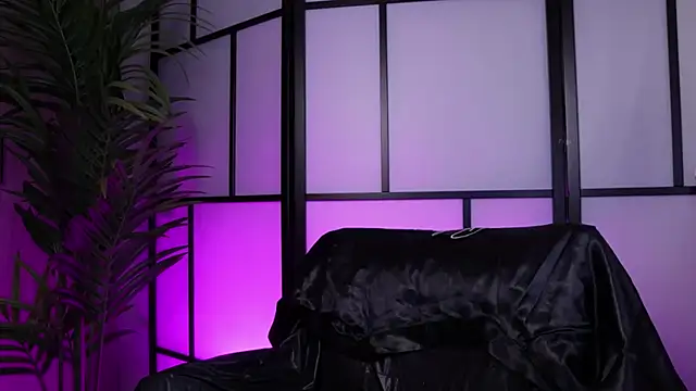 Megga Bluee online show from 05/06/26, 02:59