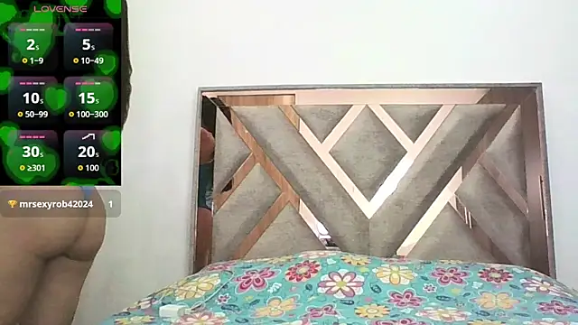 CorinaSmith28 online show from 03/10/26, 09:30