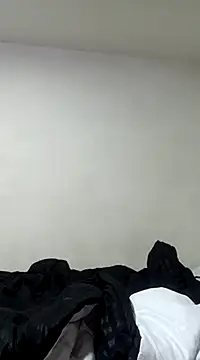 Skylar-Vox- online show from 03/18/25, 08:39