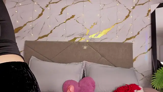 agatha 97  online show from 02/21/26, 04:03