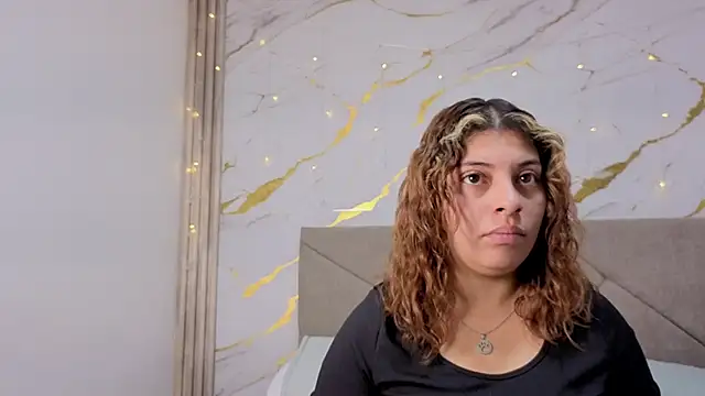 agatha 97  online show from 02/25/26, 02:34