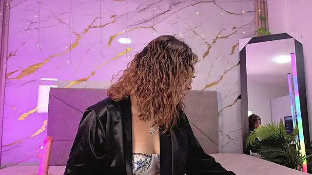 agatha 97  online show from 03/25/26, 03:06