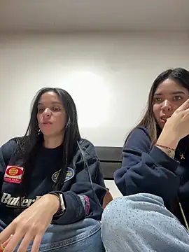 daniniescobarr online show from 03/03/26, 09:33